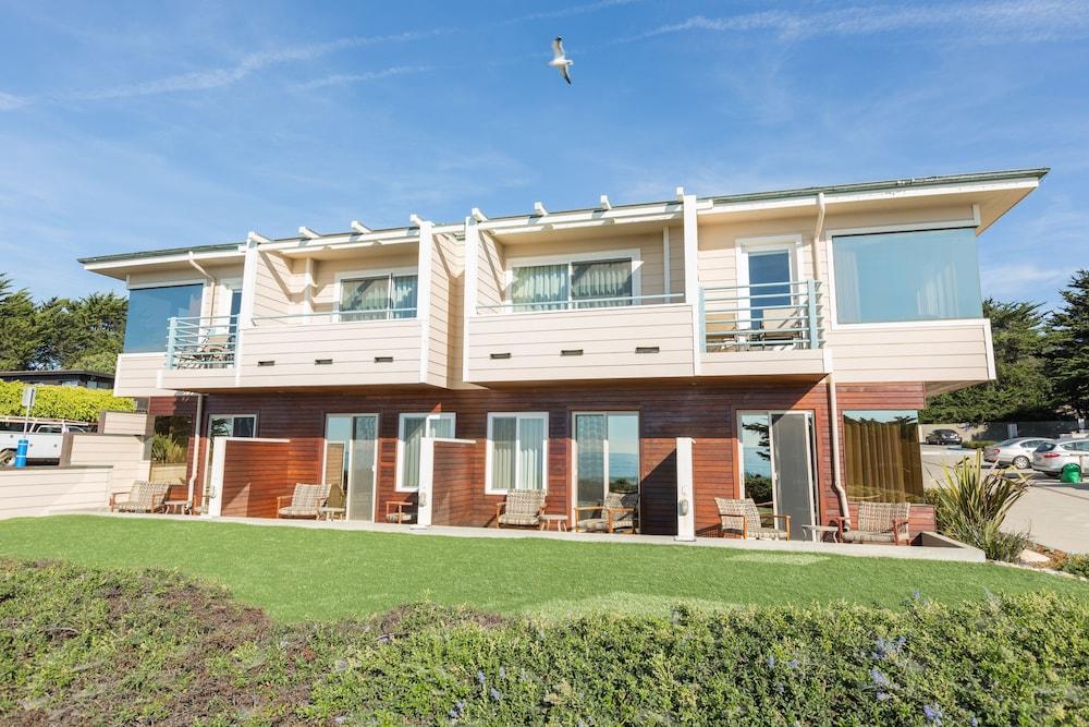 Cambria Landing Inn And Suites Εξωτερικό φωτογραφία