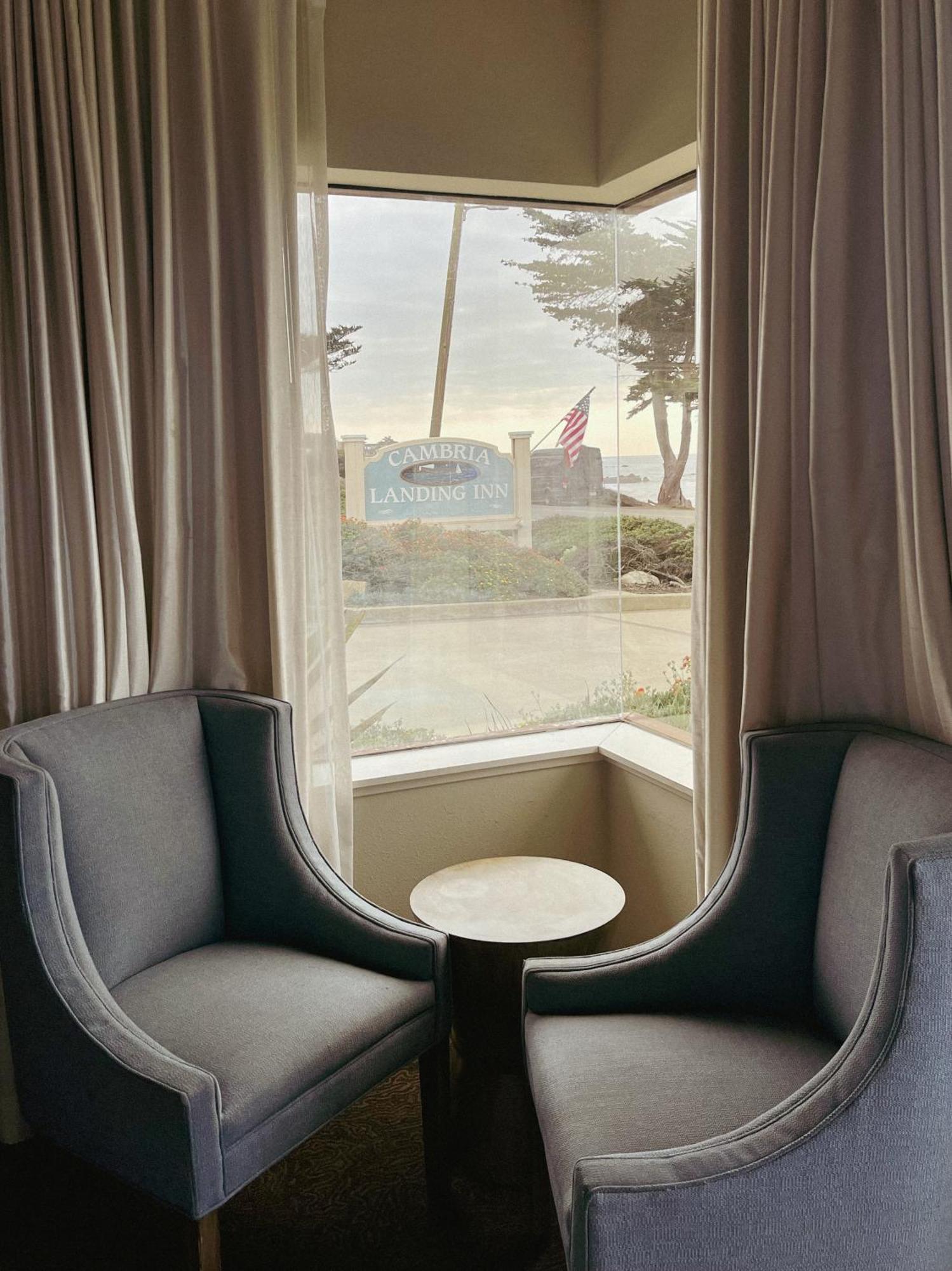 Cambria Landing Inn And Suites Εξωτερικό φωτογραφία