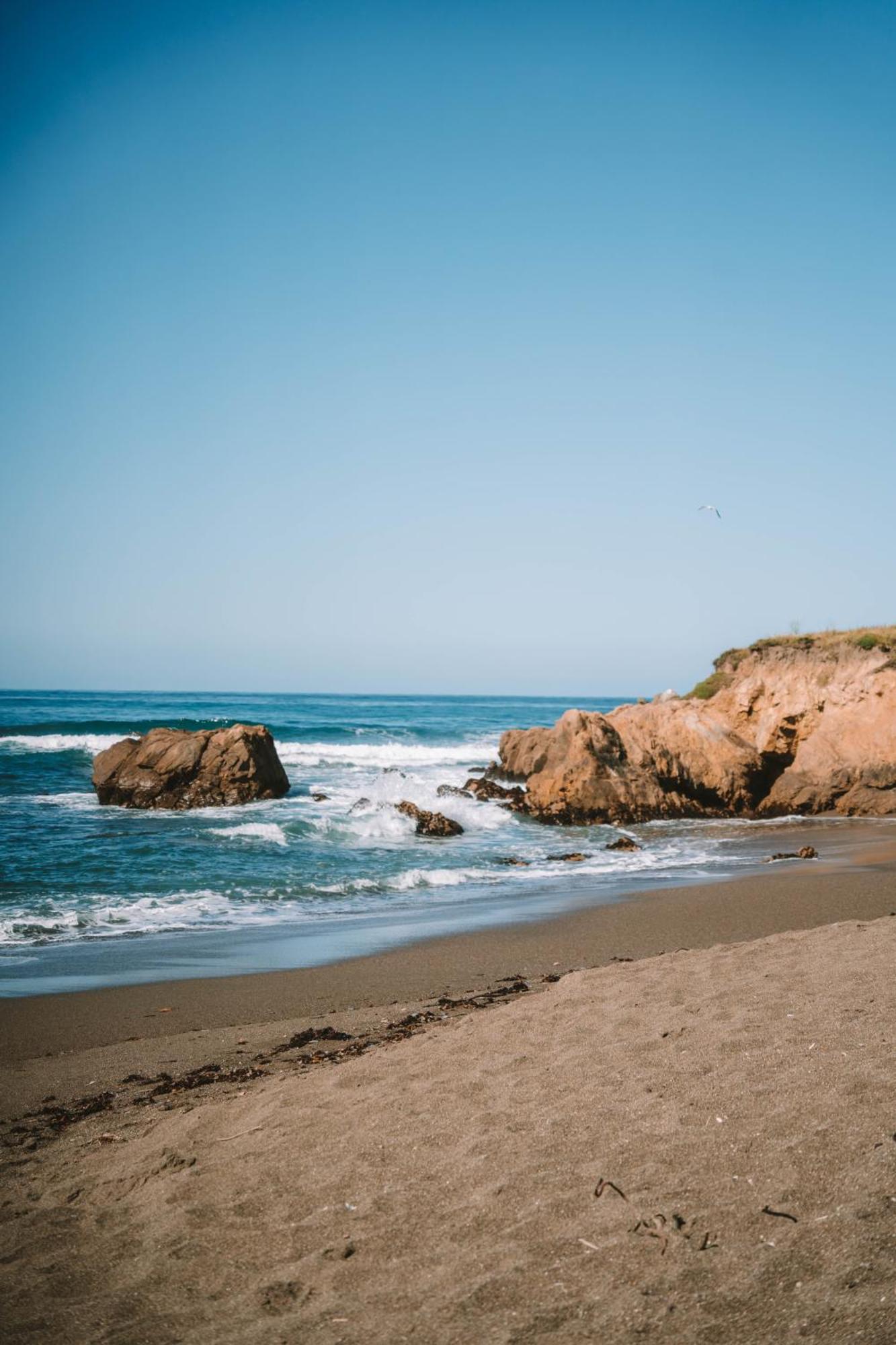 Cambria Landing Inn And Suites Εξωτερικό φωτογραφία