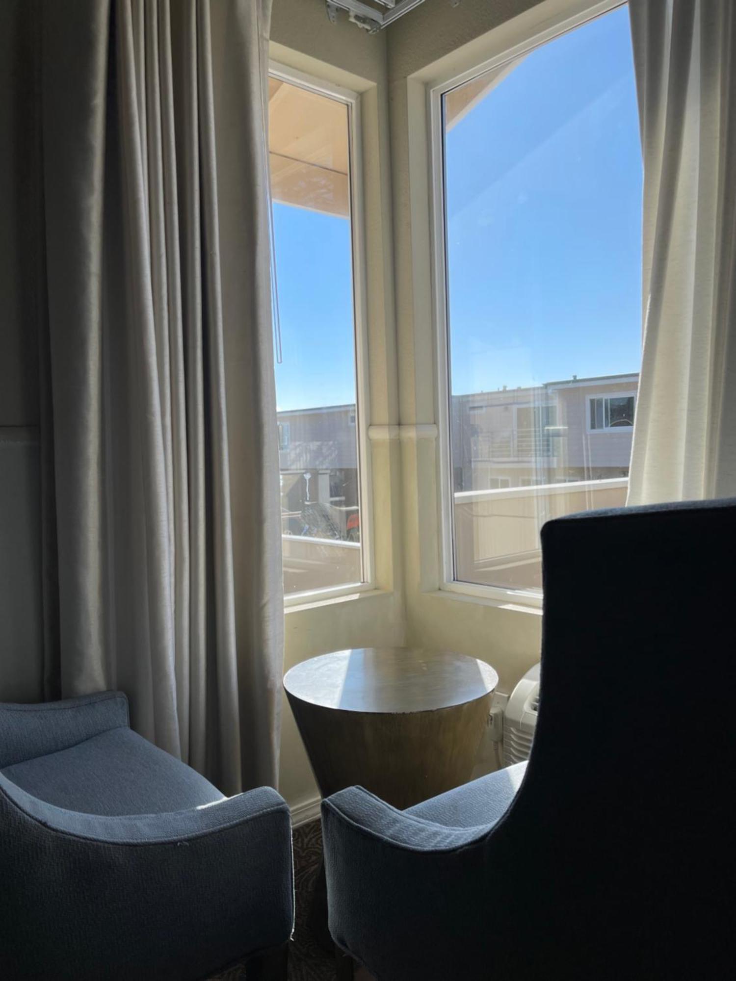 Cambria Landing Inn And Suites Εξωτερικό φωτογραφία