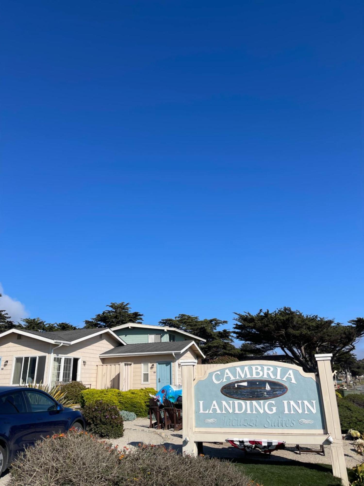Cambria Landing Inn And Suites Εξωτερικό φωτογραφία