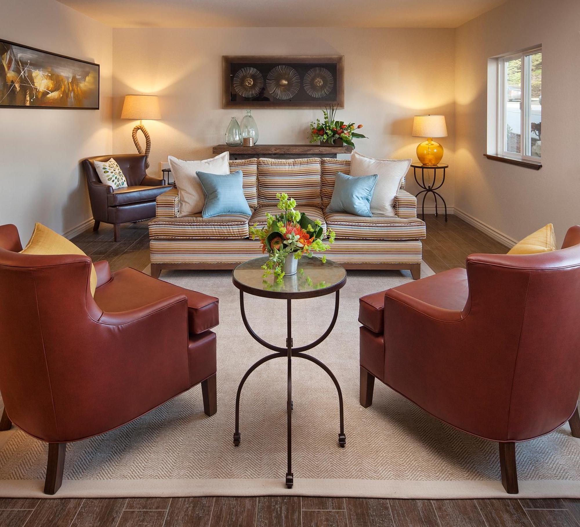 Cambria Landing Inn And Suites Εξωτερικό φωτογραφία