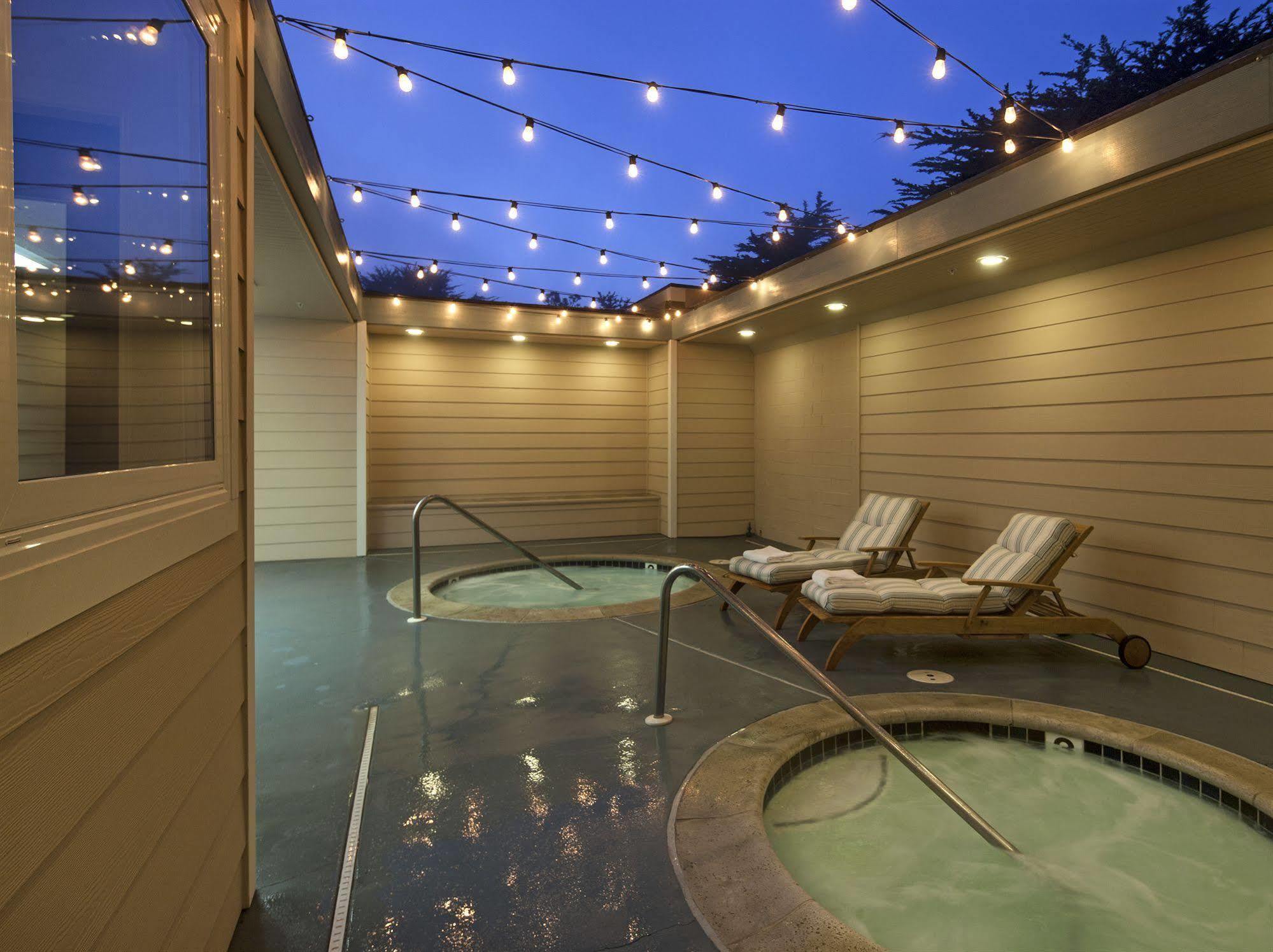 Cambria Landing Inn And Suites Εξωτερικό φωτογραφία